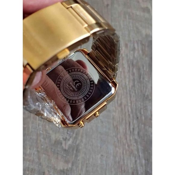 BOAMIGO Big Square Dial Chronograph Stainless Steel Watch for Men - Picture 9 of 9